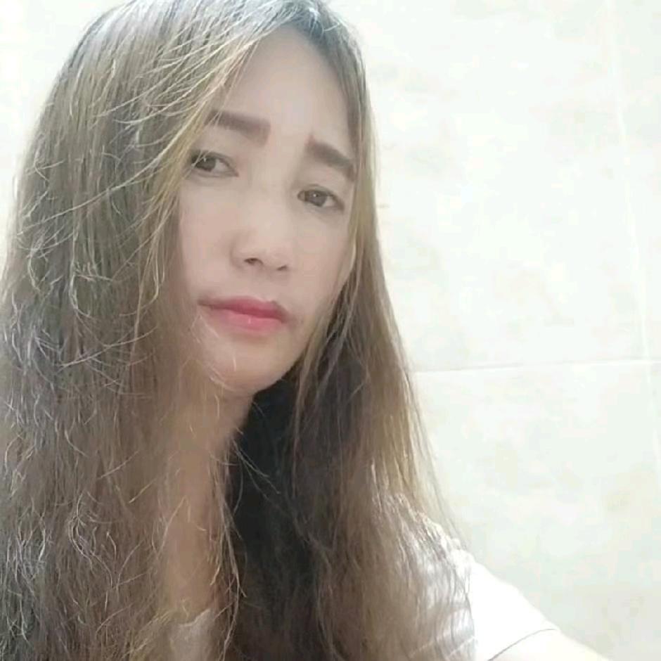 谢芳80后