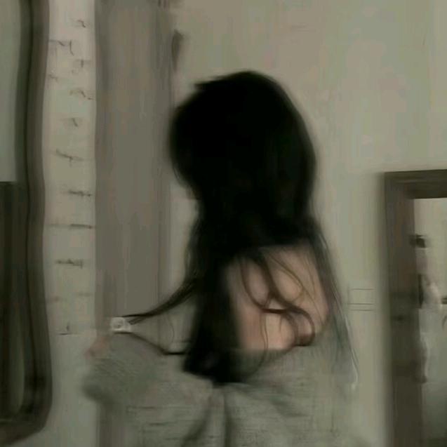 欣欣.