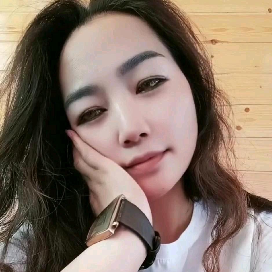 张丽