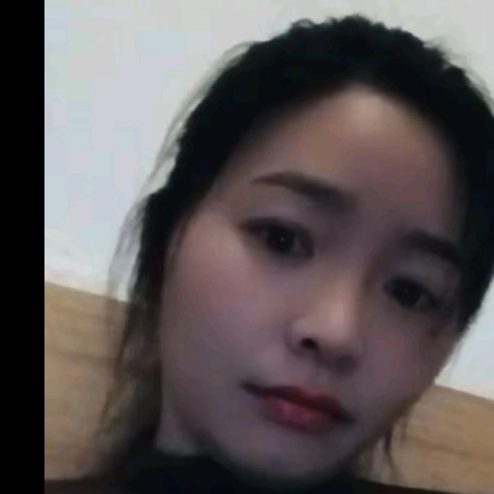 云南妹🎤宝妈直播赚生活费