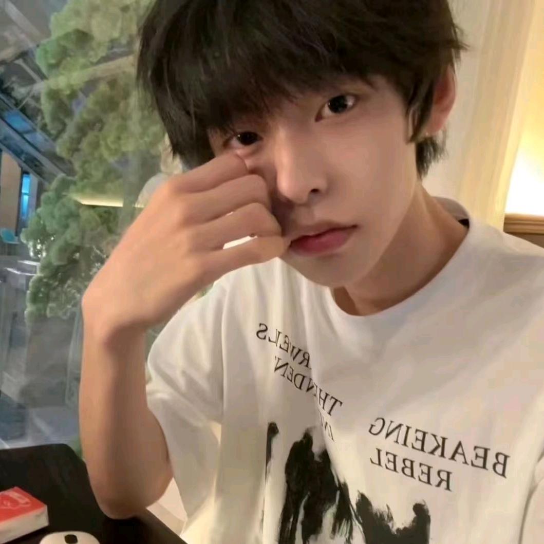 卖核弹的小老头