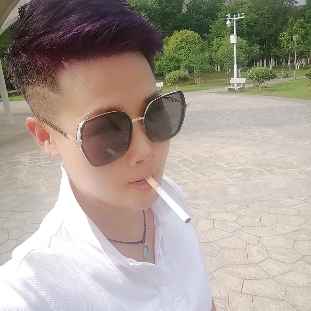 李先生