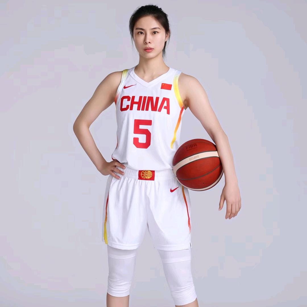 中国女篮王思雨