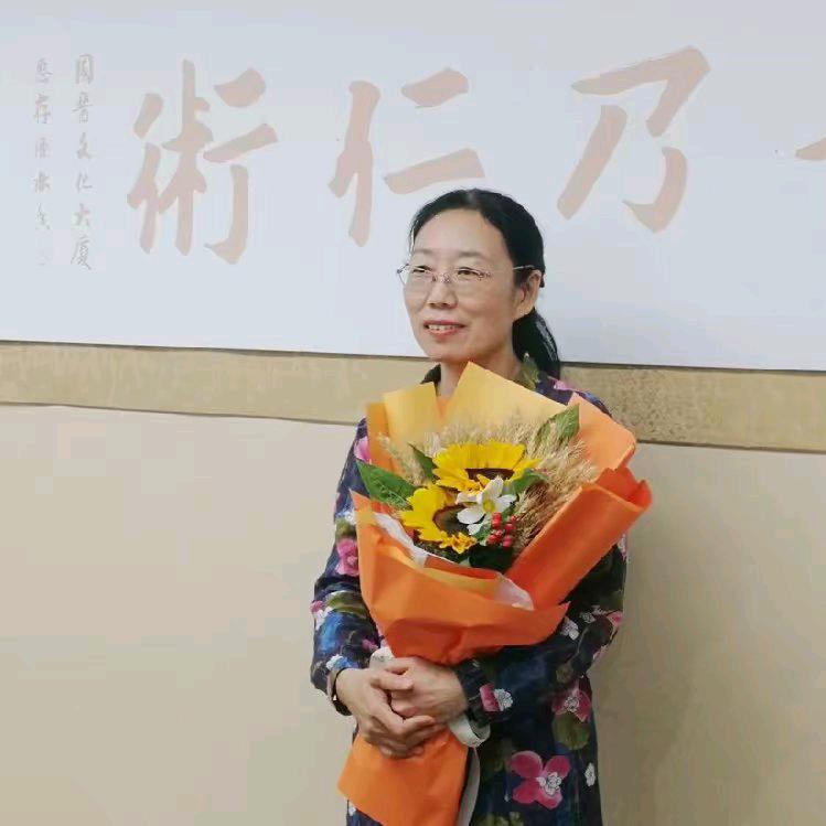 王亚红主任
