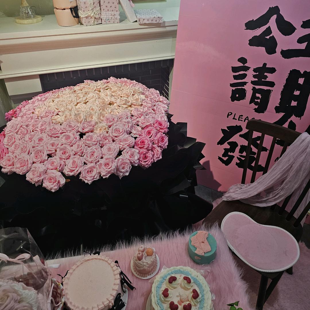 LOOK自拍馆官方号