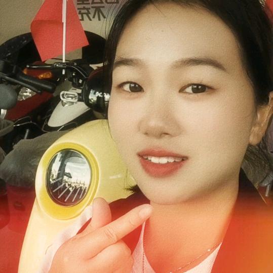 小邹红安七里卖爱玛电动车三轮车