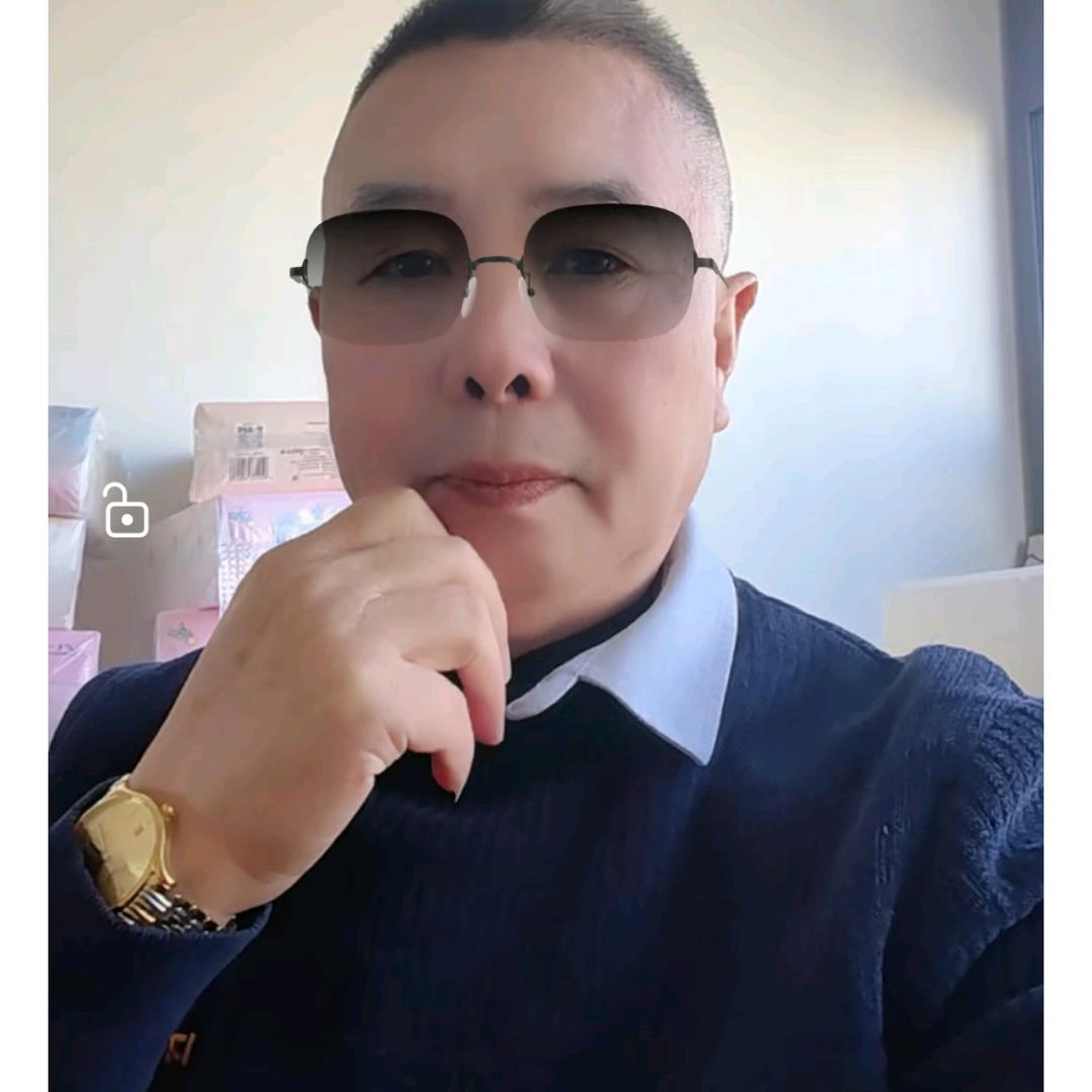 童趣教育左能牯