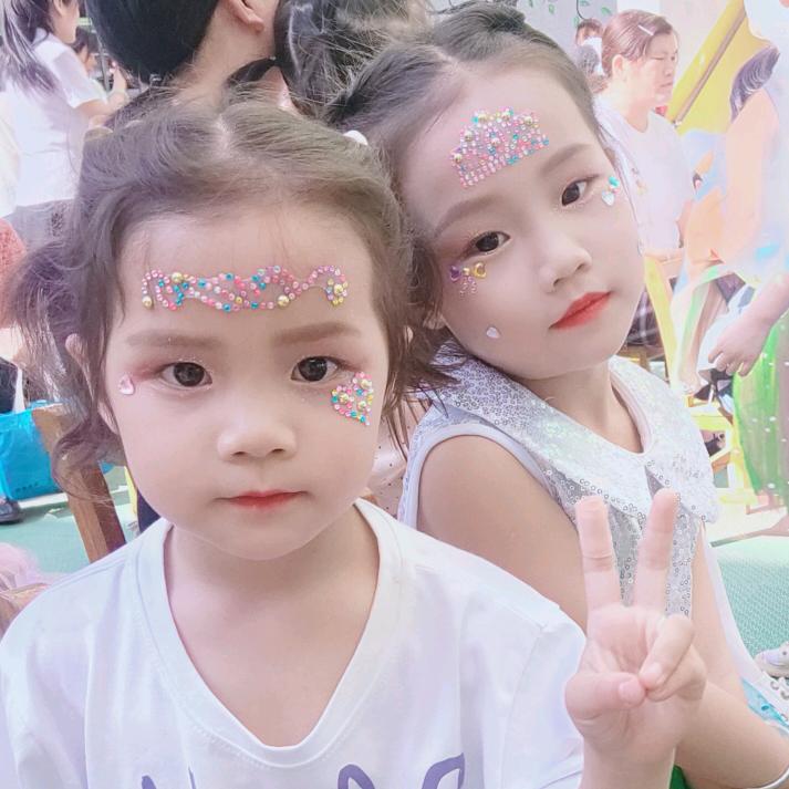小姑娘