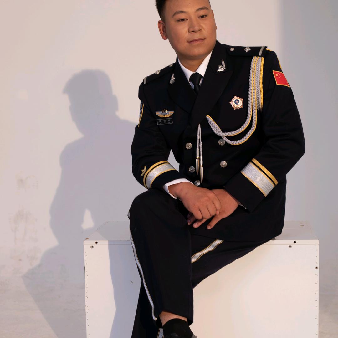 雅江，潇洒哥