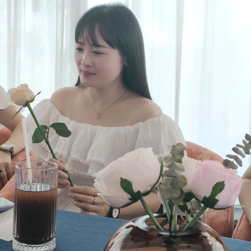 萱恩女鞋.武红宇