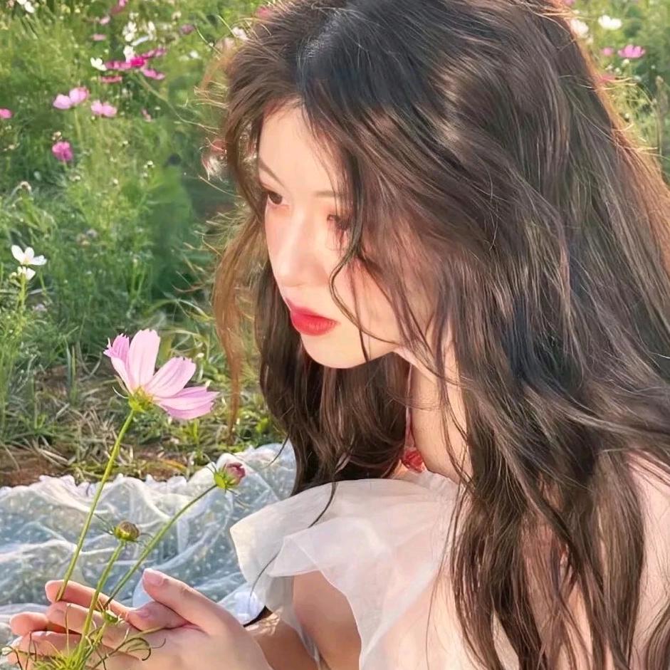 侯小珊（要瘦到110斤）