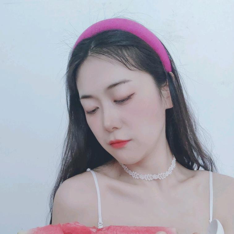 赵菇凉💕