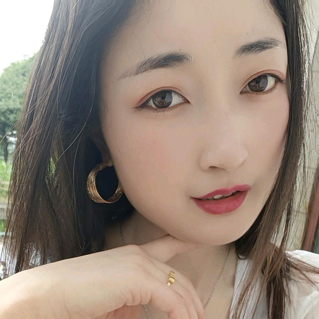 简简单单🌹