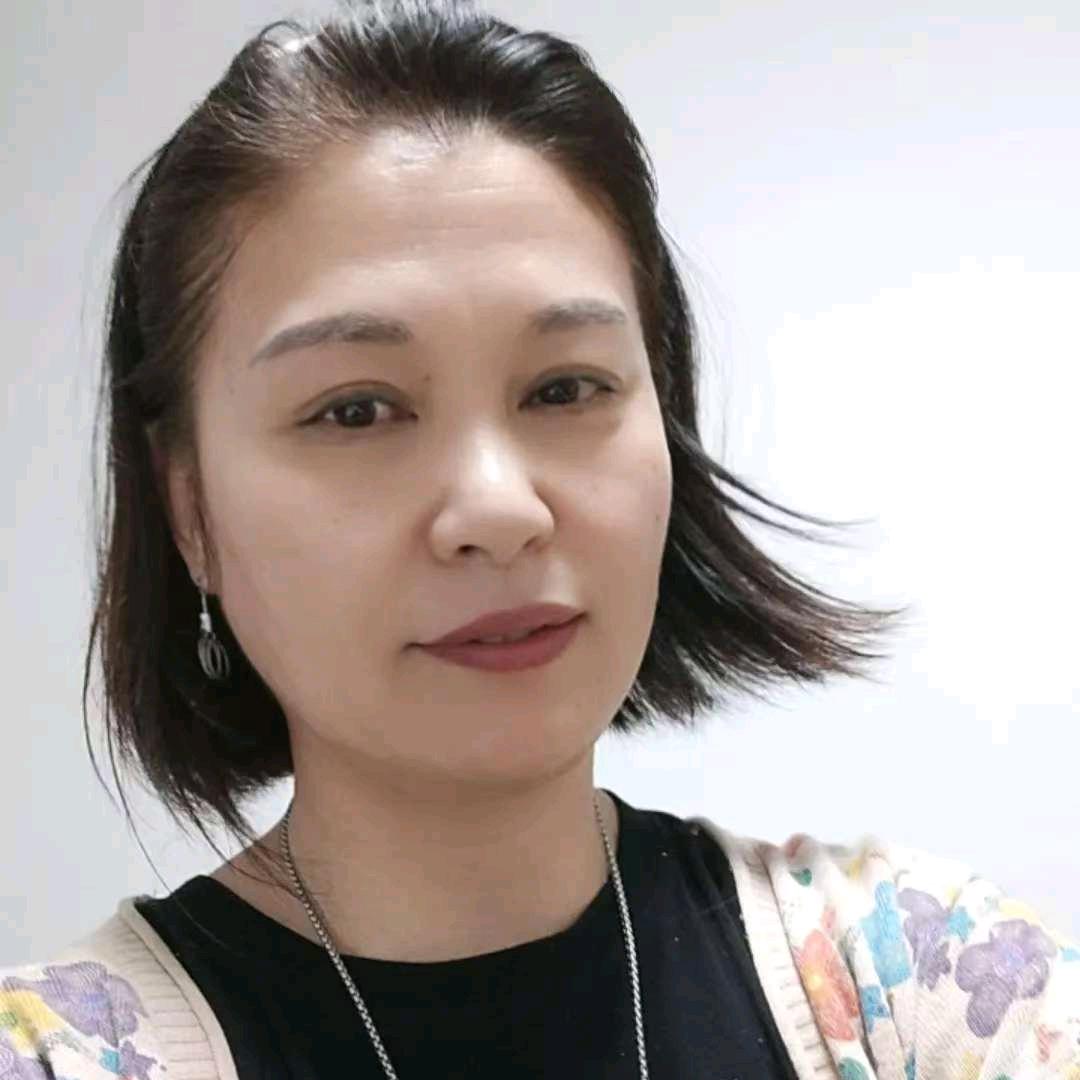 英妮