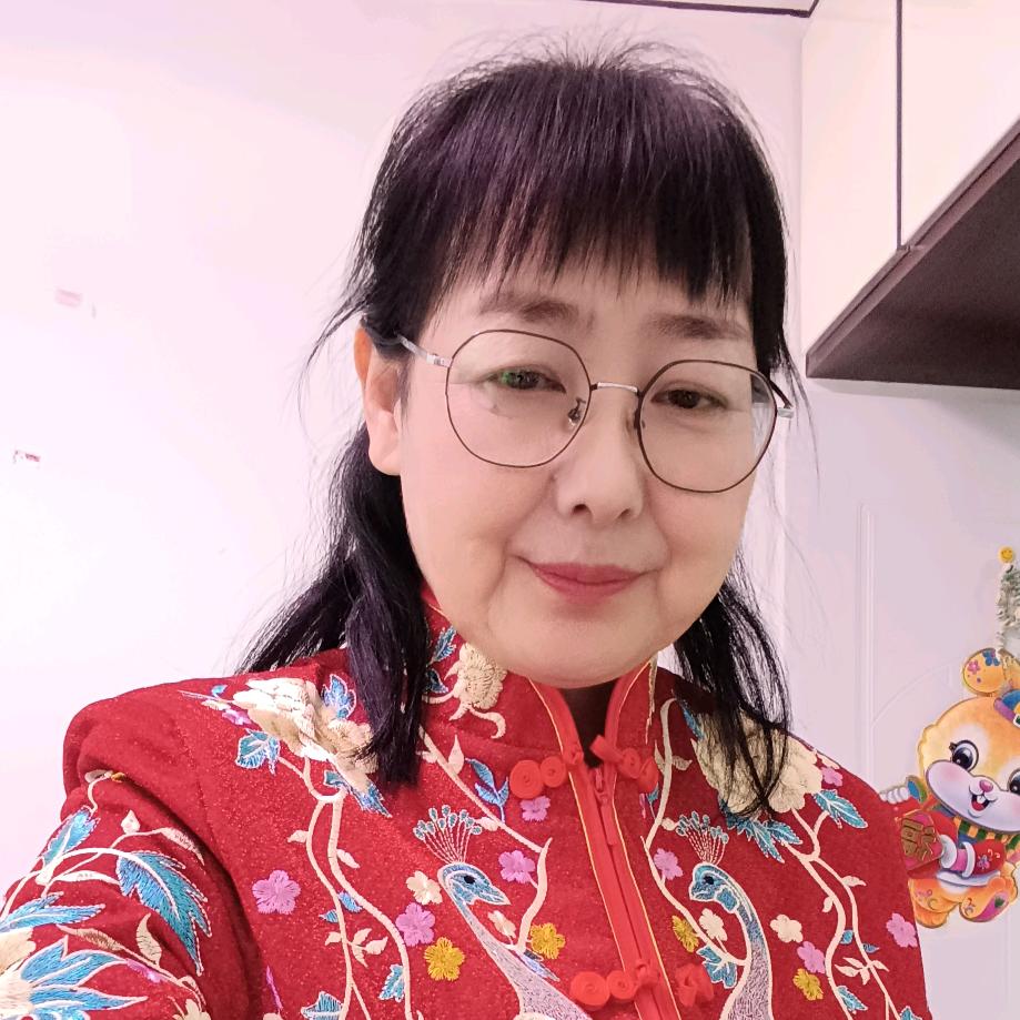 知心英姐🎤(上午9:40首播