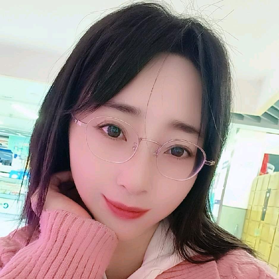 南燕🌻🌻开播号在主页