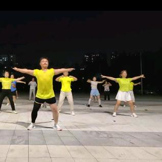 健身操之舞动青春