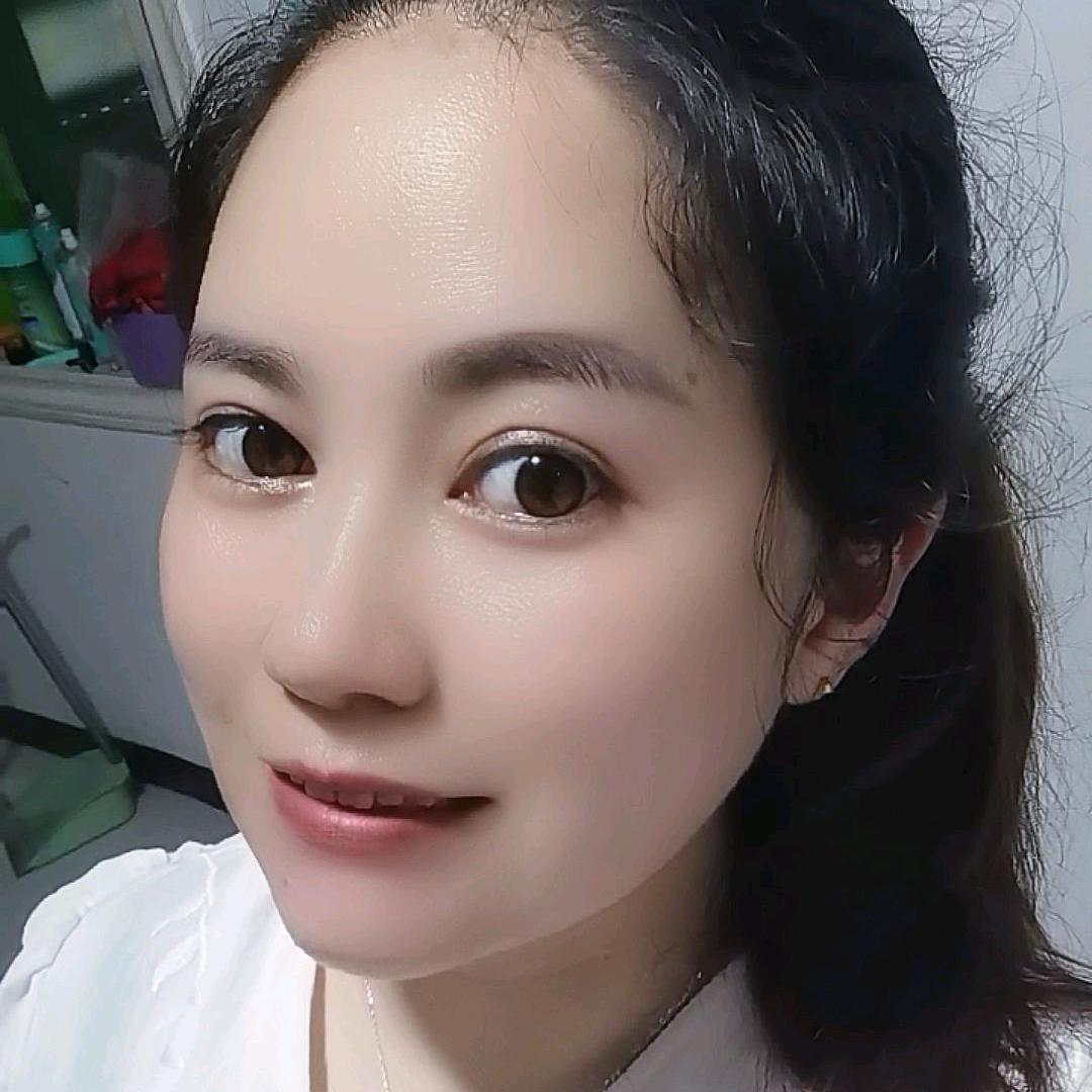 青。。