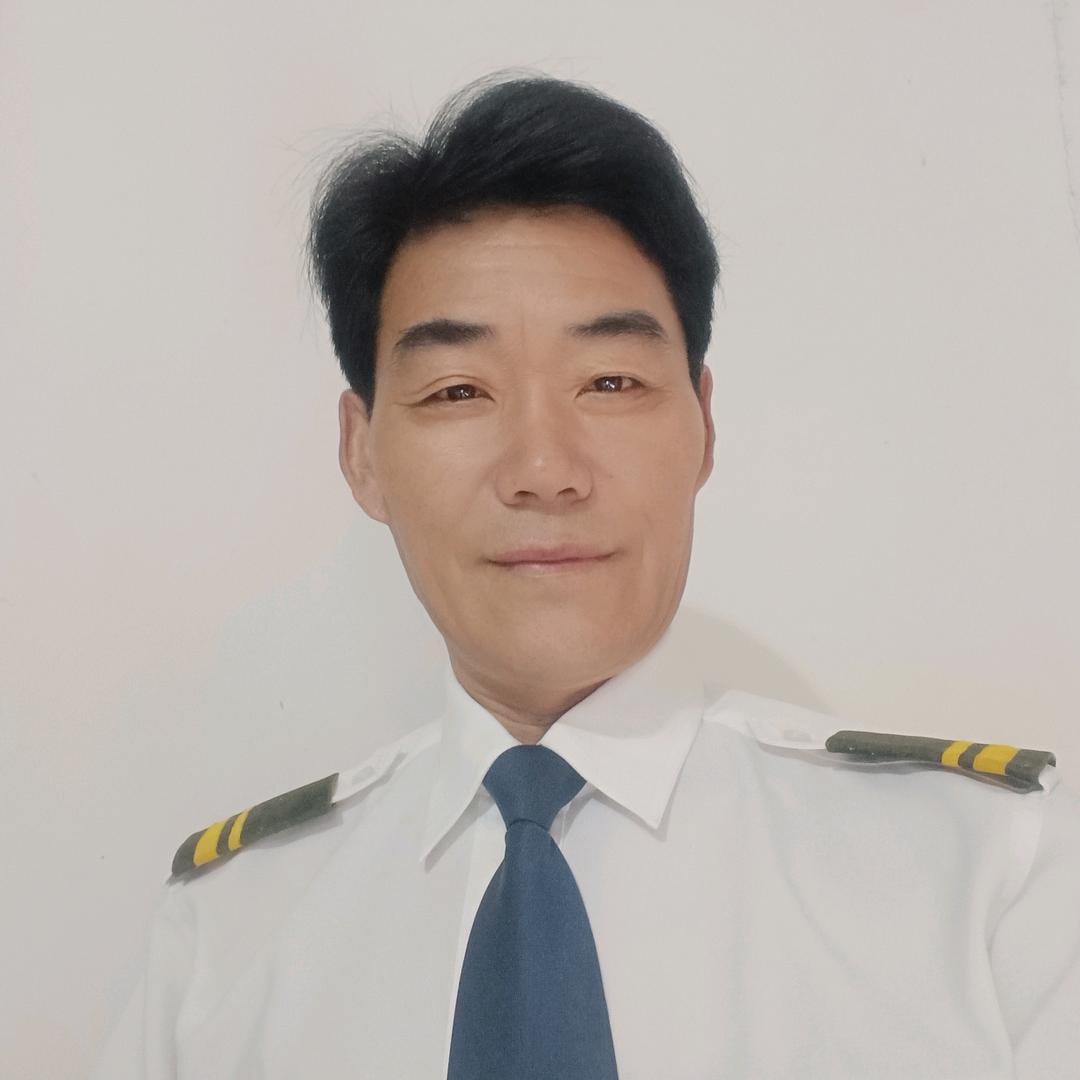 爱唱军歌的老兵