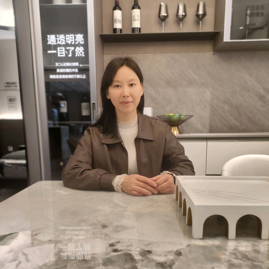 巴中家居贴膜孔姐