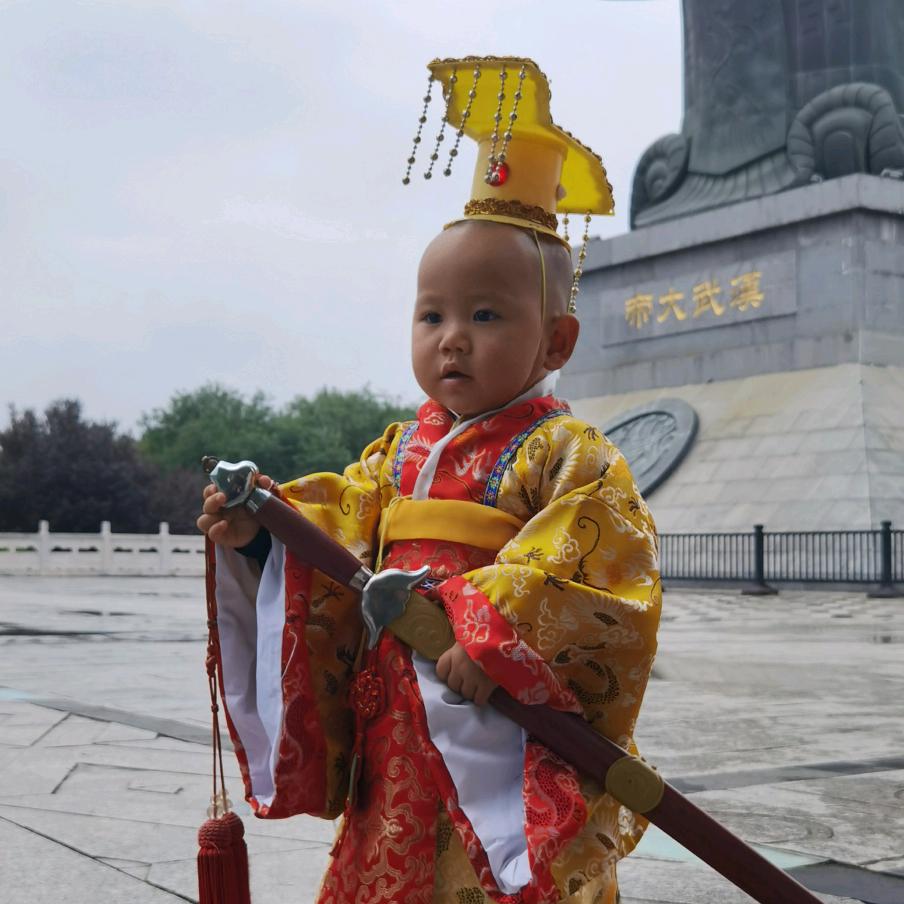 山西新华国际旅行社刘阳