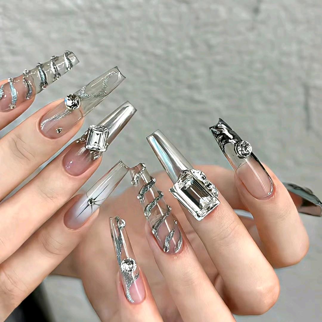 屋里美甲美睫官方号