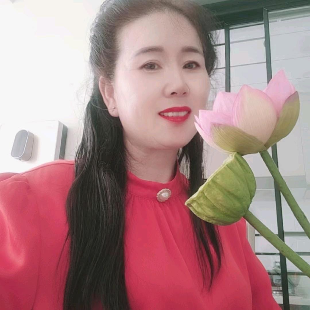 老花朵🌺说唱，早上七点开播