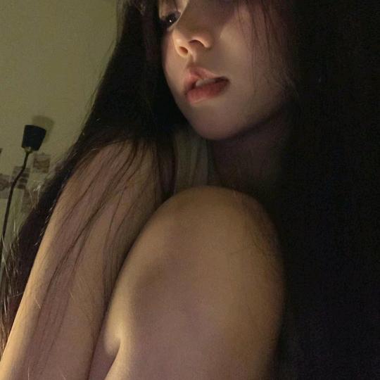 小妞