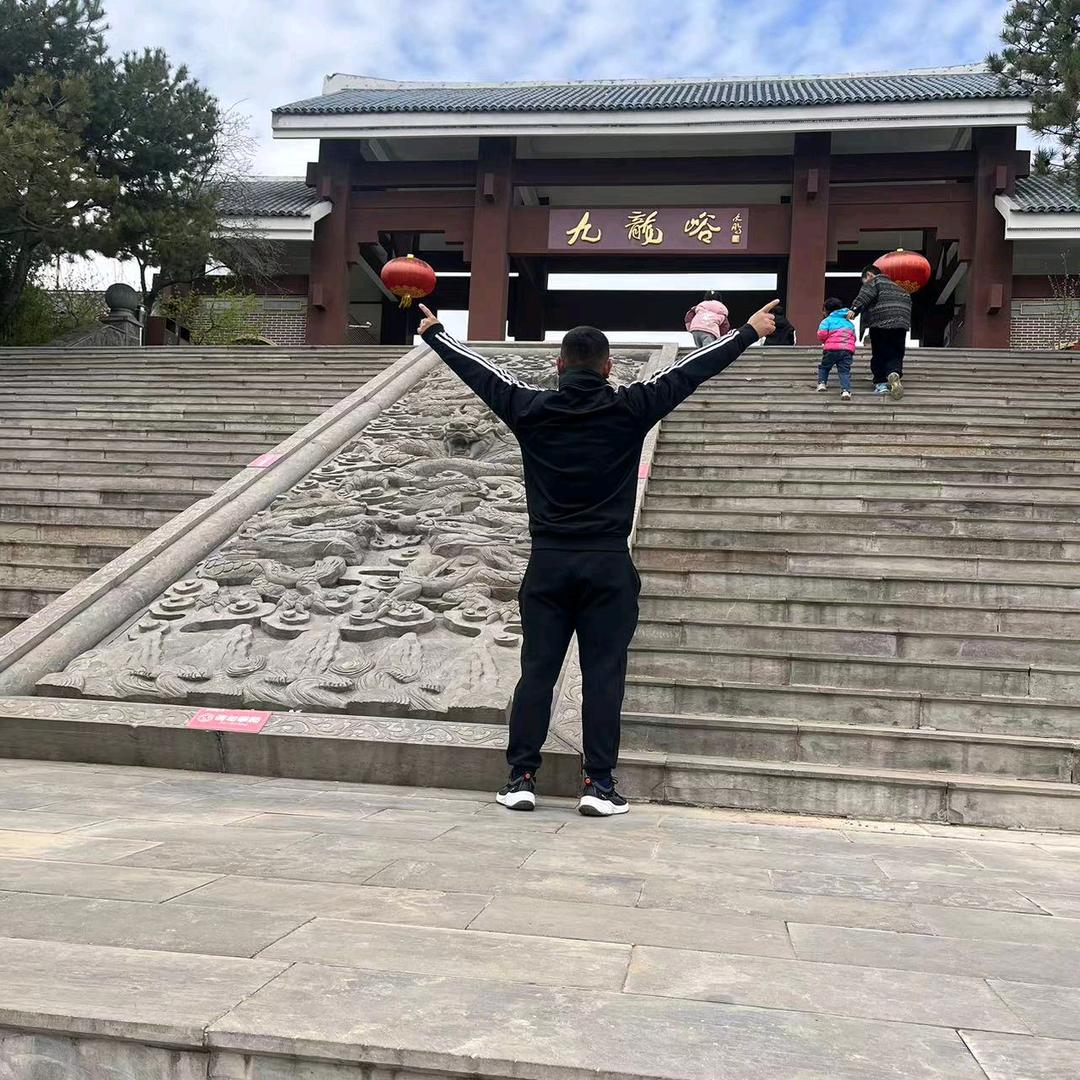 阿～亮