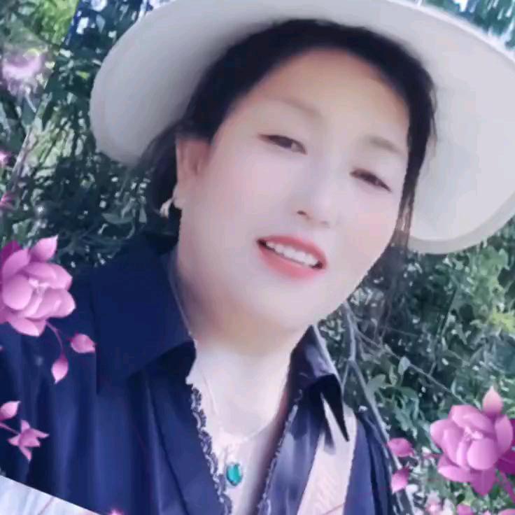 芳姐小号🎤聊天不定时开播
