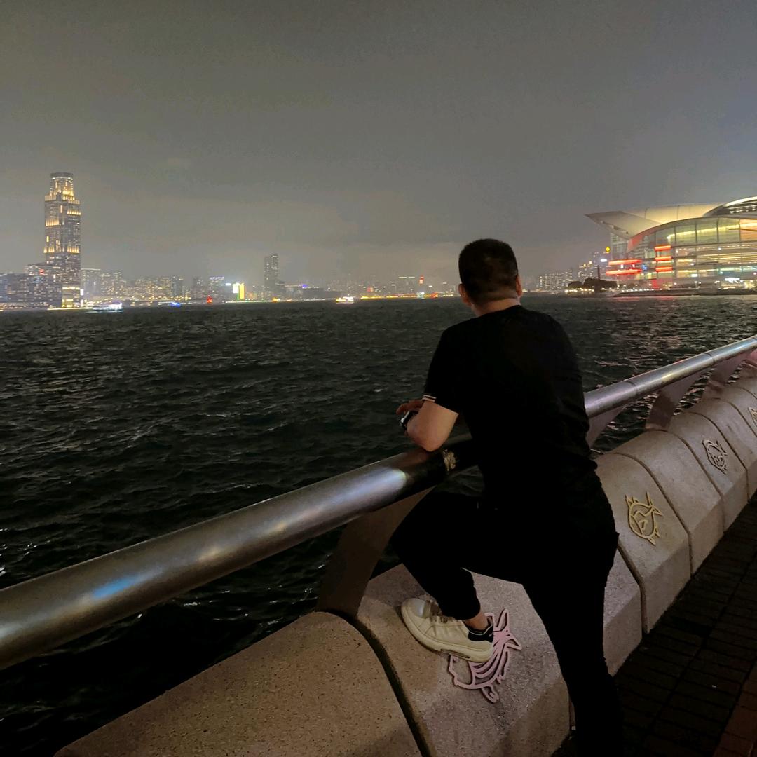 锕辉