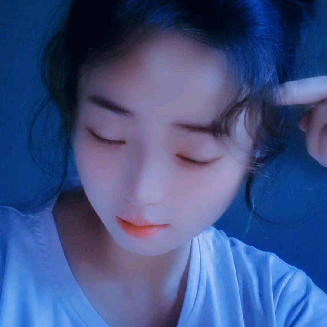 拿青春跟你赌未来的菇娘͡° ͜ʖ ͡°