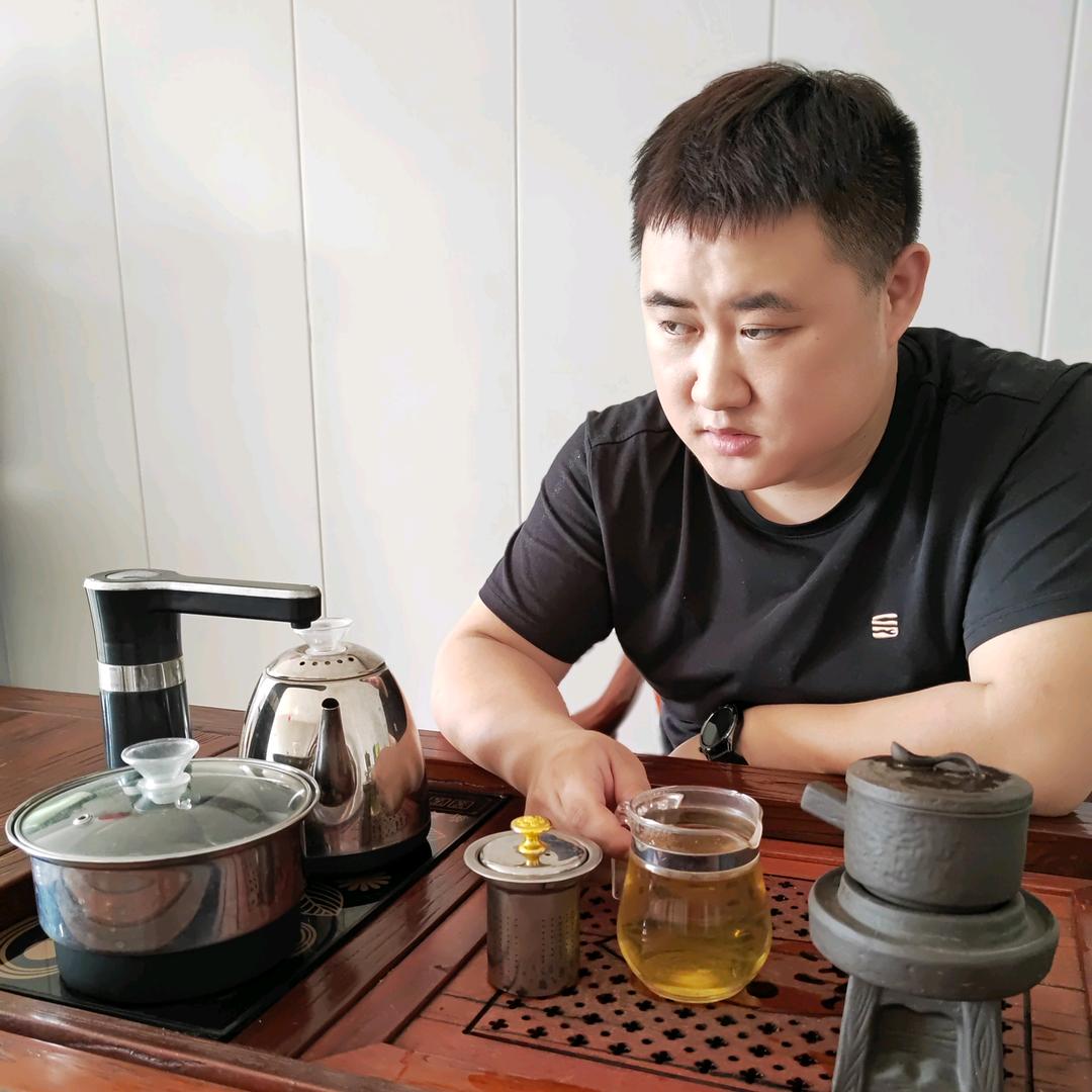 星耀溜冰场（百悦店）涛哥
