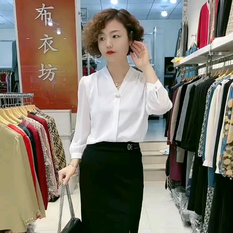 布衣坊时尚店