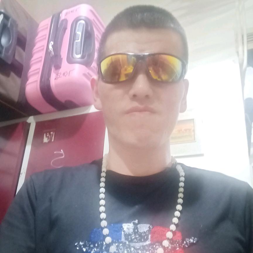 用户2304753520316陈星