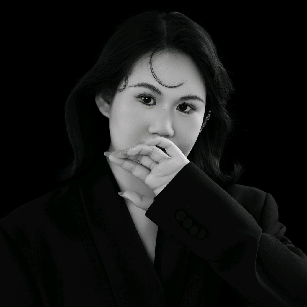 KK凡不烦【答案婚纱礼服】