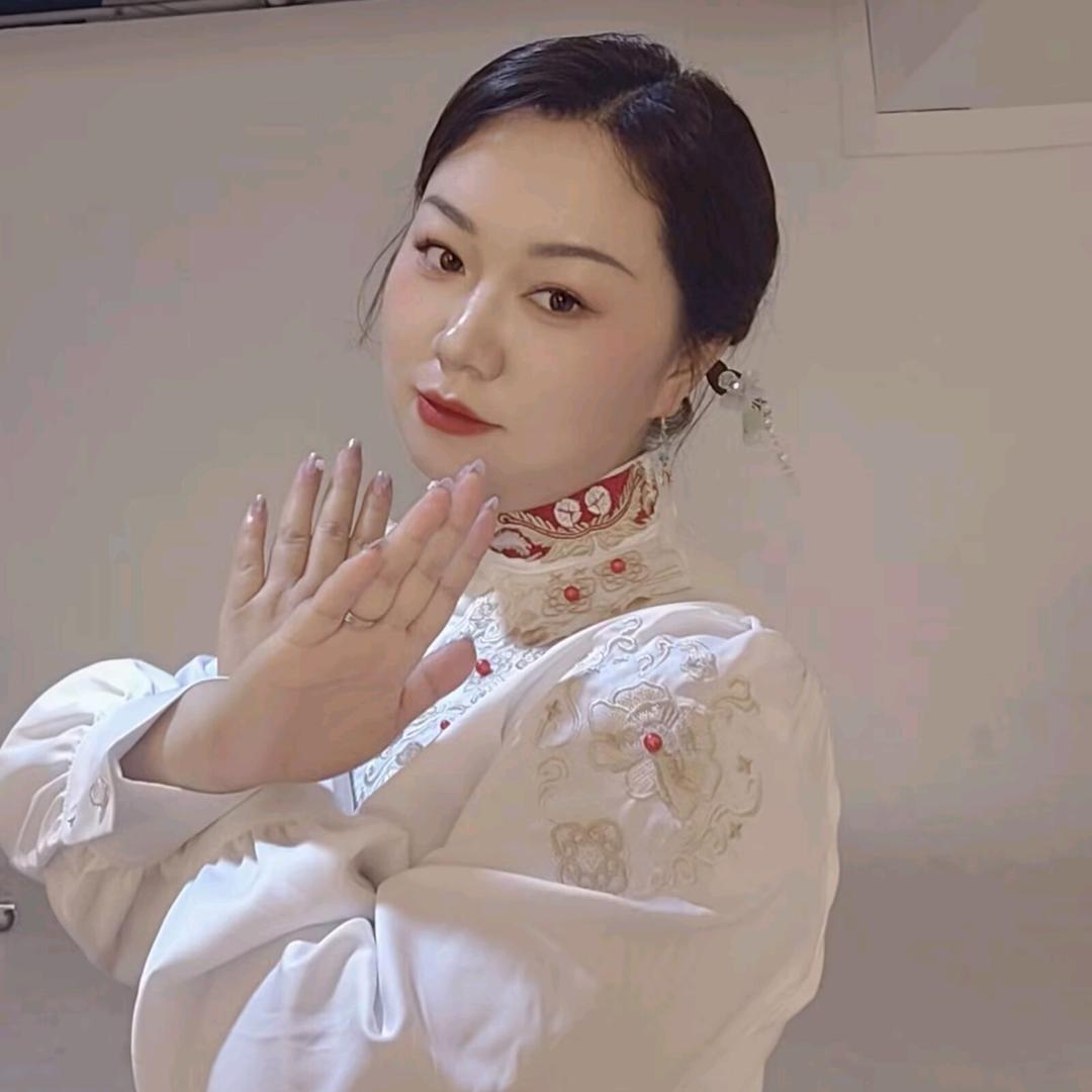 国风版的财税小姐姐