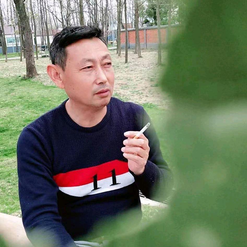 梁兴龙