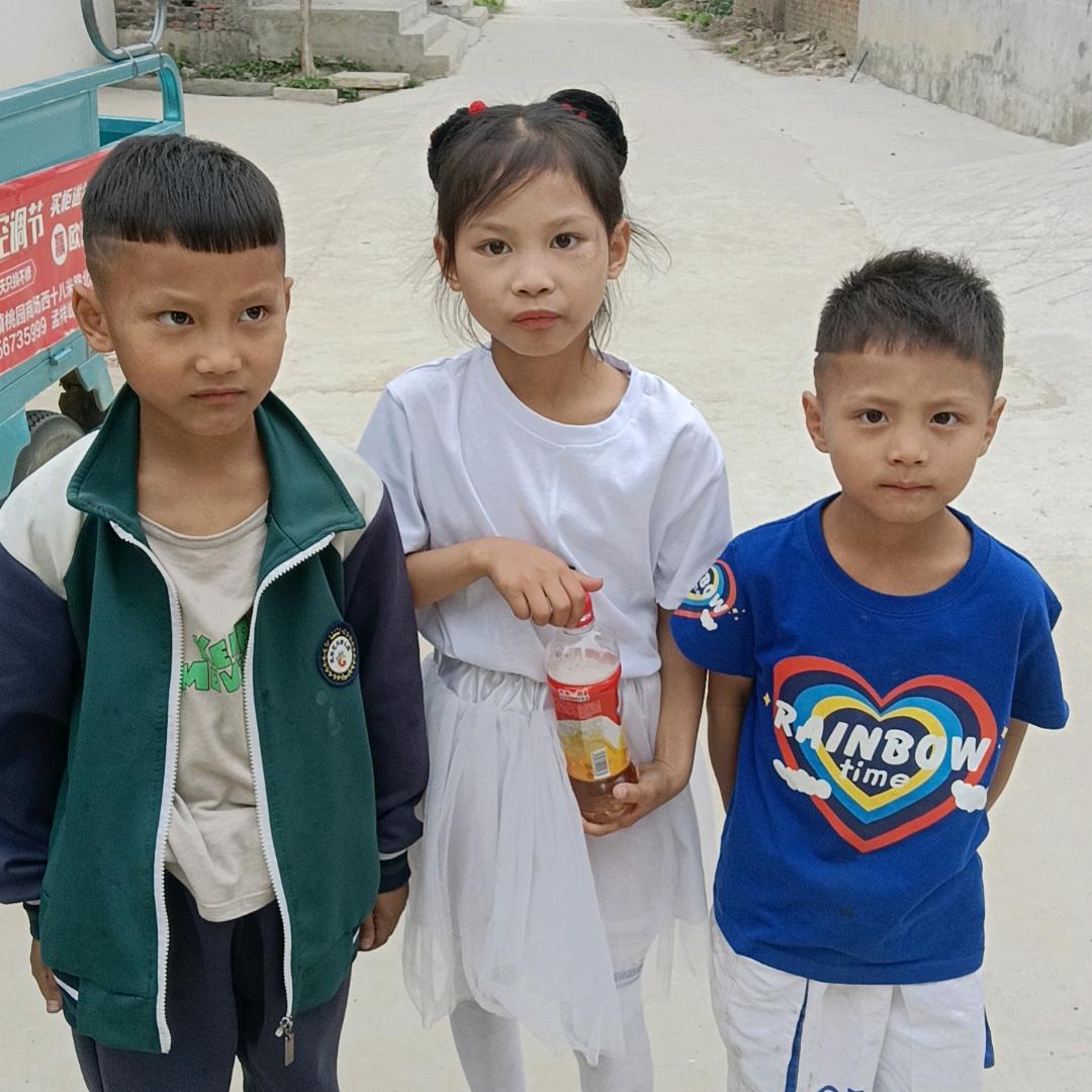 自度    自俞   一人扛