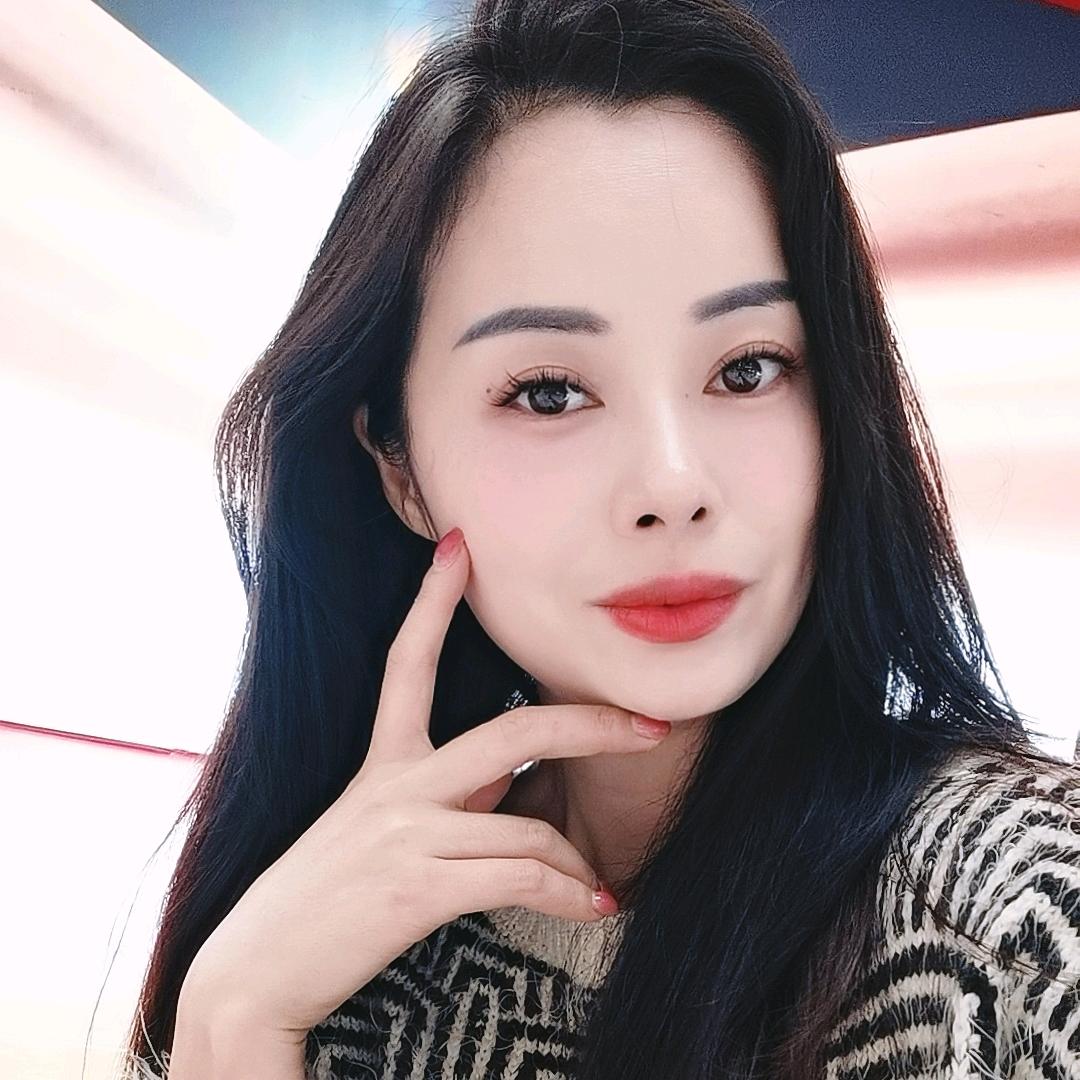 小橙子🧡ྀི💛ྀི❤️ྀི