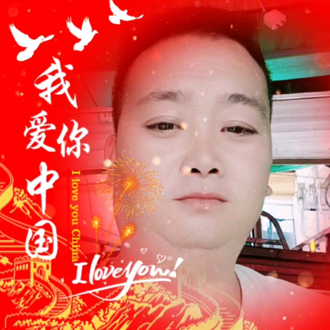 《同桌的你》。