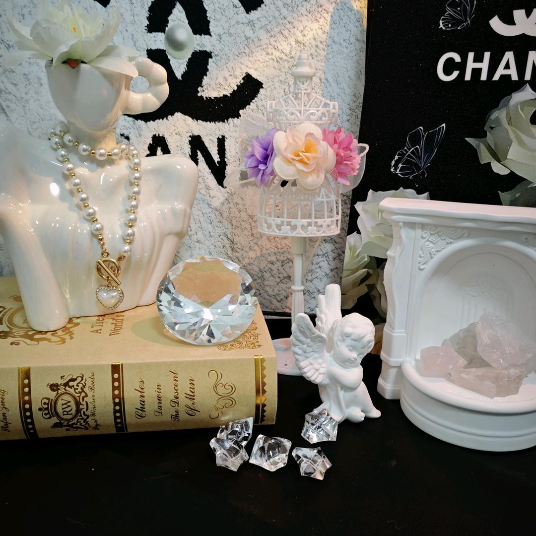 兔兔轻奢内衣精选店