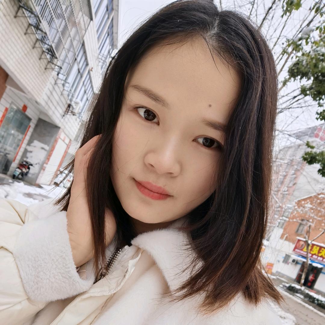 小霞