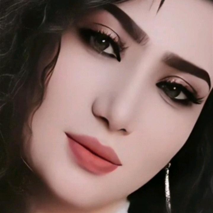 mehri yamghur.