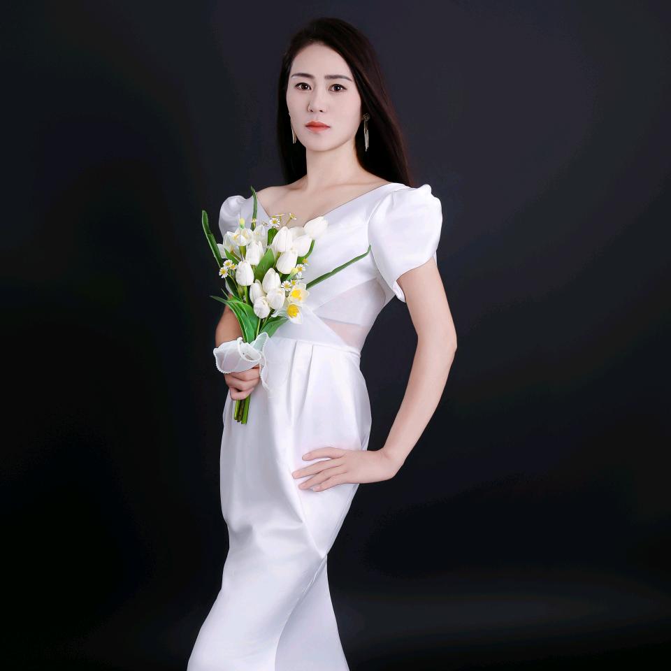 姐姐 （村里两朵花）