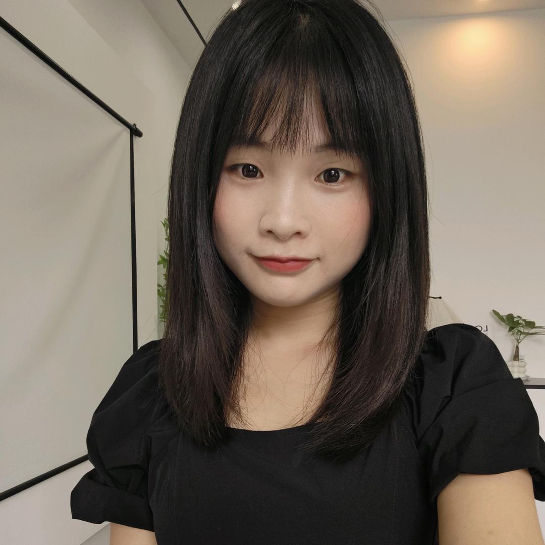 叶叶子（孕中期）