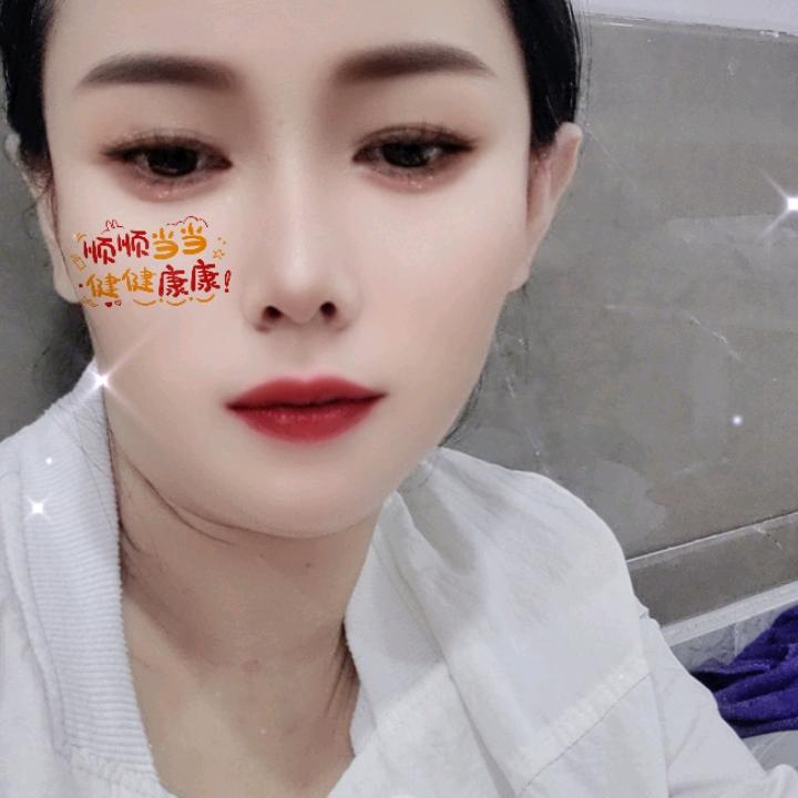 008002单身女人。