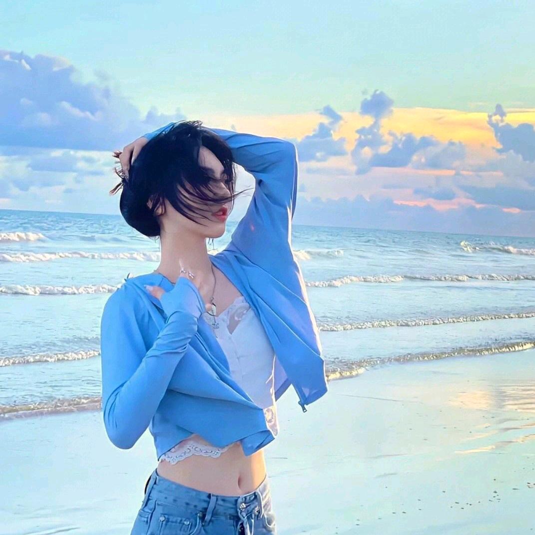 小小🌻.