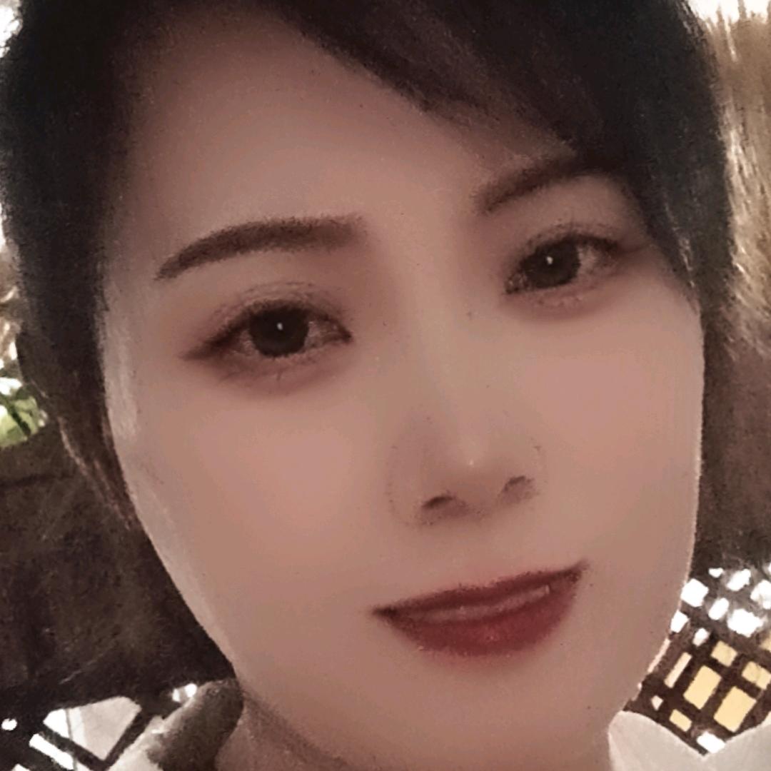 老菜馆的美女