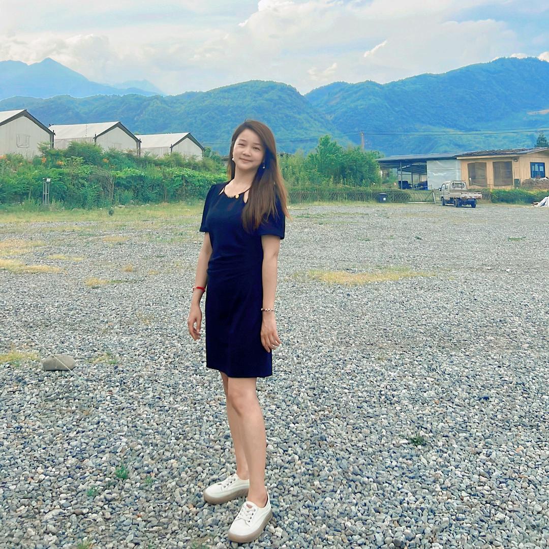 简阳梅姐～（脱单私信）